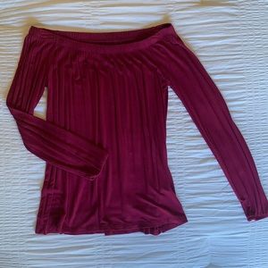 Hollister Maroon Off-the-shoulder Long Sleeve Top || Size XS